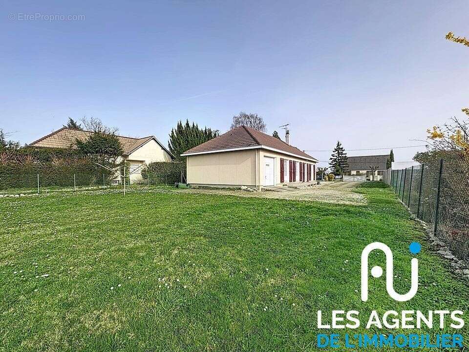 Maison à MEUNG-SUR-LOIRE
