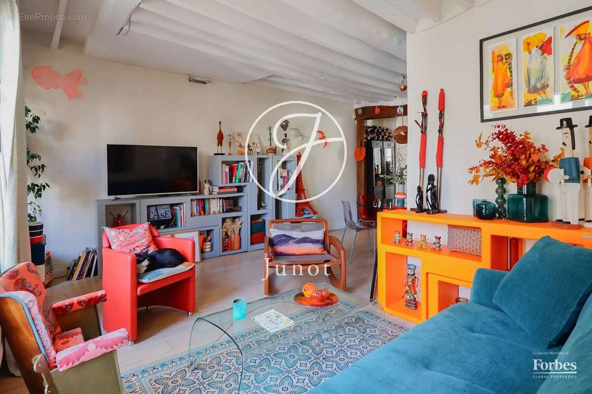 Appartement à PARIS-6E