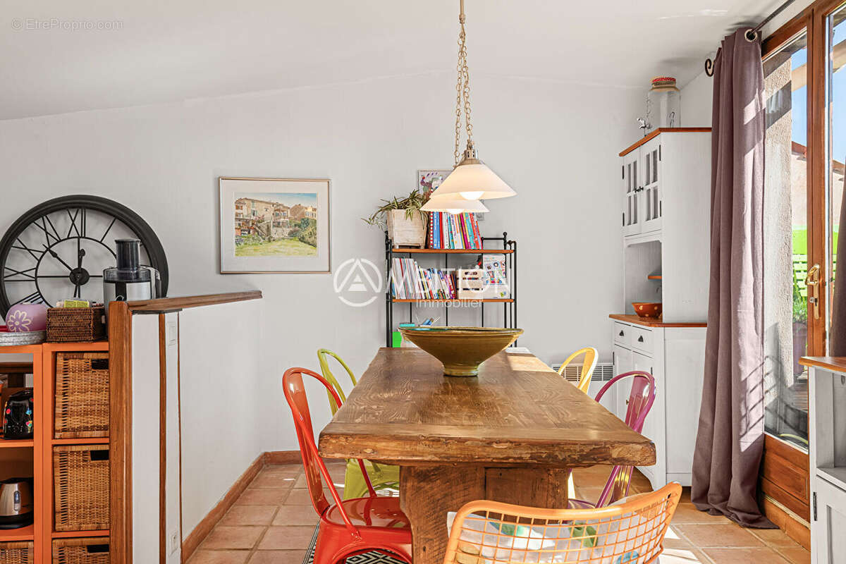 Appartement à MONTAUROUX