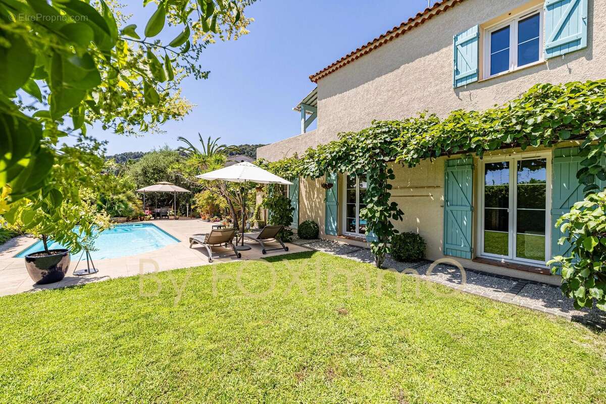 Maison à LA COLLE-SUR-LOUP