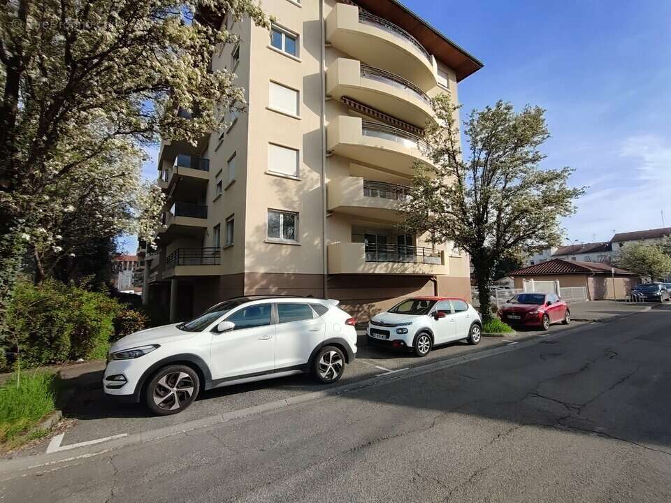 Commerce à BOURGOIN-JALLIEU