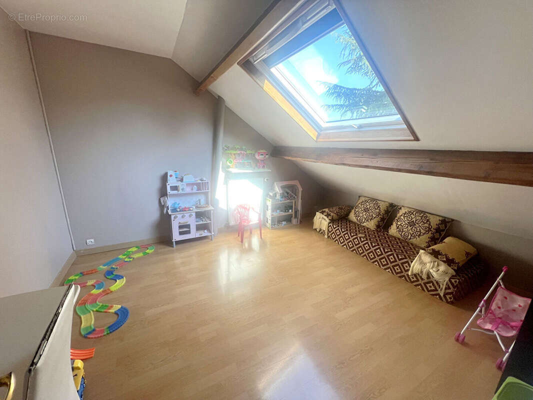 Maison à MITRY-MORY