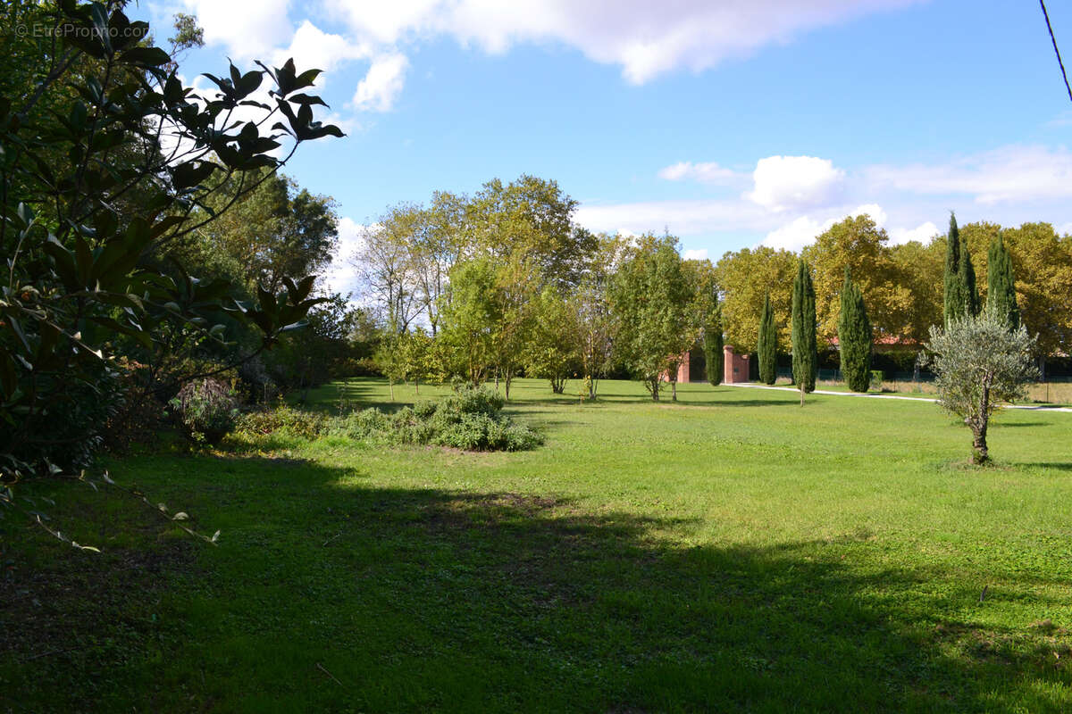 Maison à RENNEVILLE