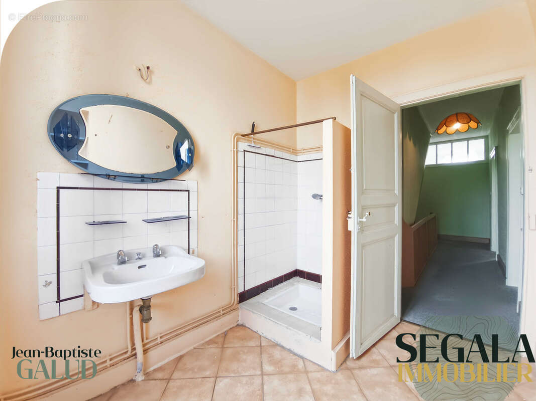 Maison à BLAYE-LES-MINES