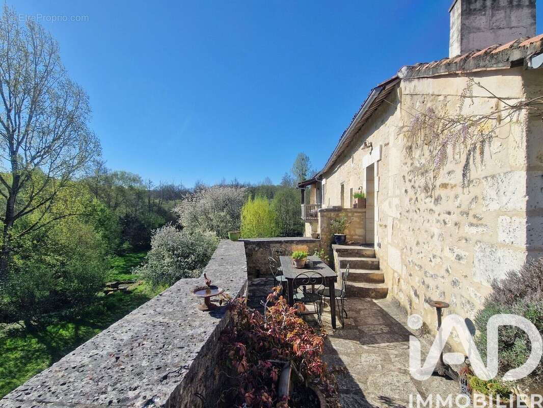 Photo 9 - Maison à SERS