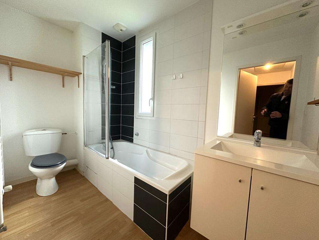 Maison à SAINTE-LUCE-SUR-LOIRE