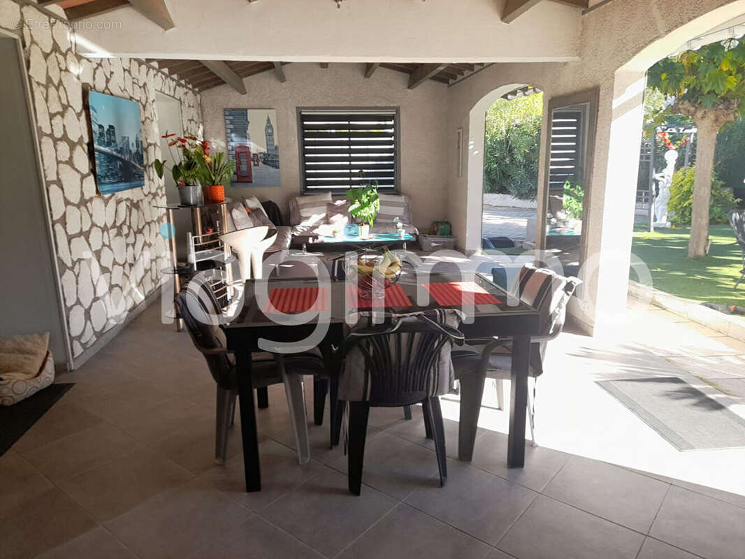 Maison à VENDARGUES