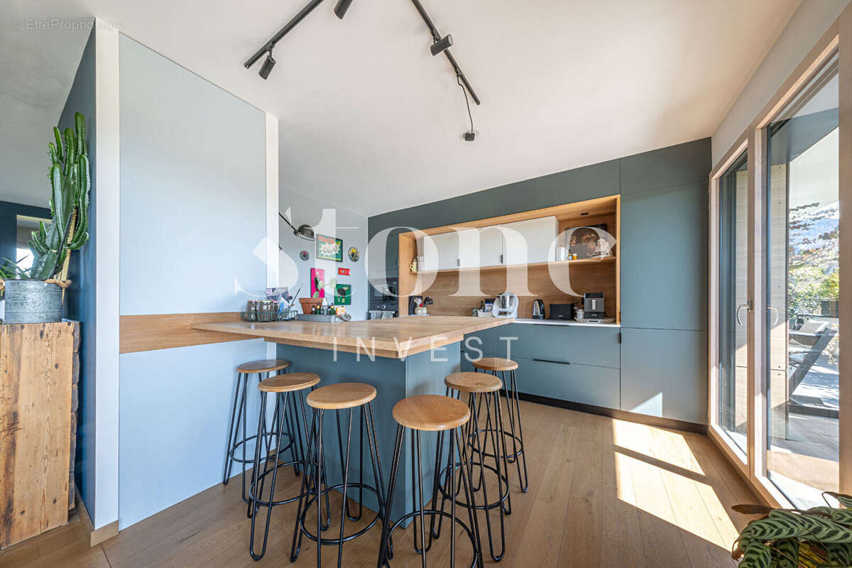Appartement à ANNECY-LE-VIEUX