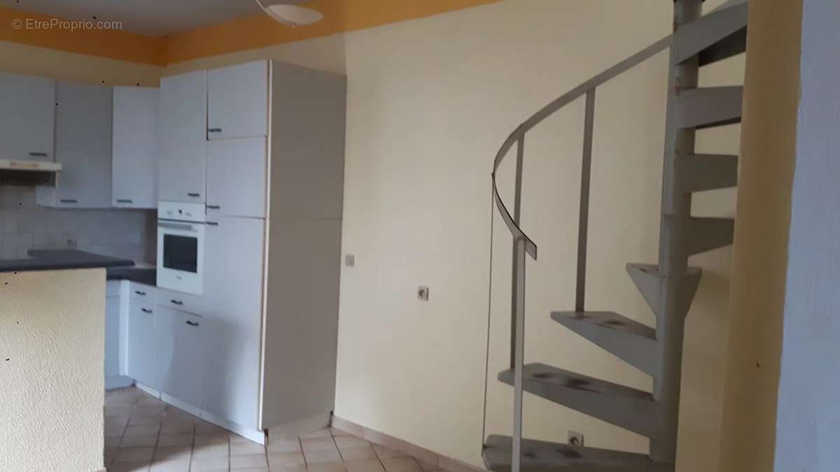 Maison à MONTMORILLON