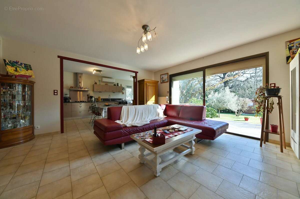 Maison à UZES