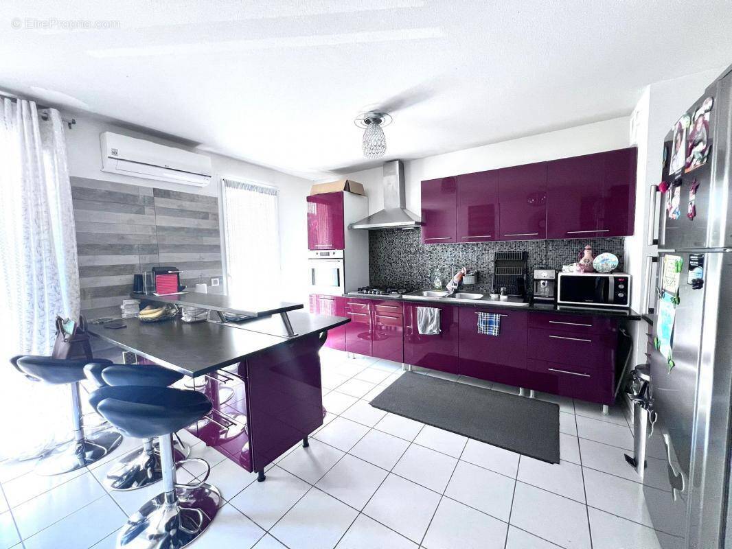 Appartement à MARSEILLE-15E