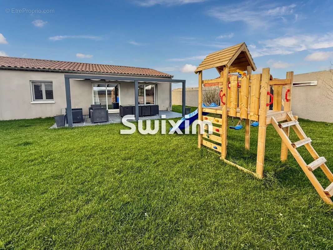 Maison à PIERRELATTE