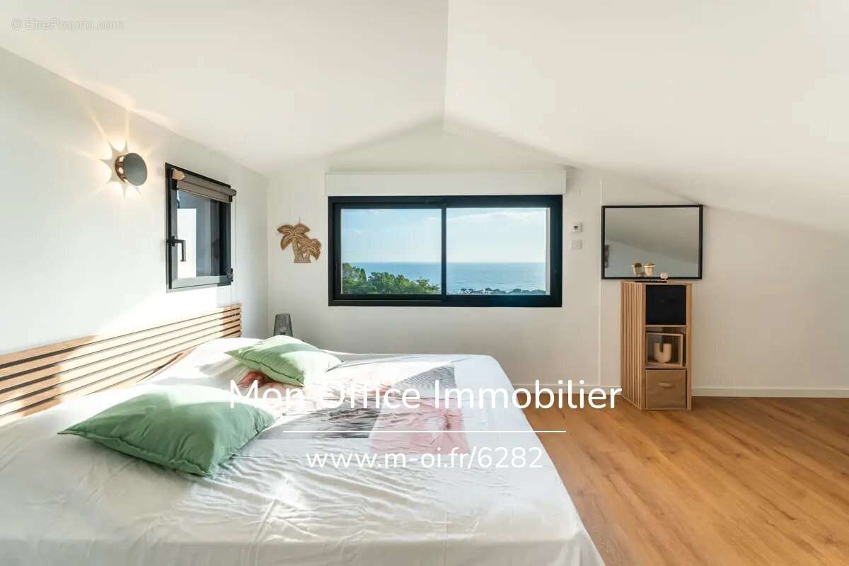 Référence : 6282-SIC - Splendide maison contemporaine vue mer - photo 10