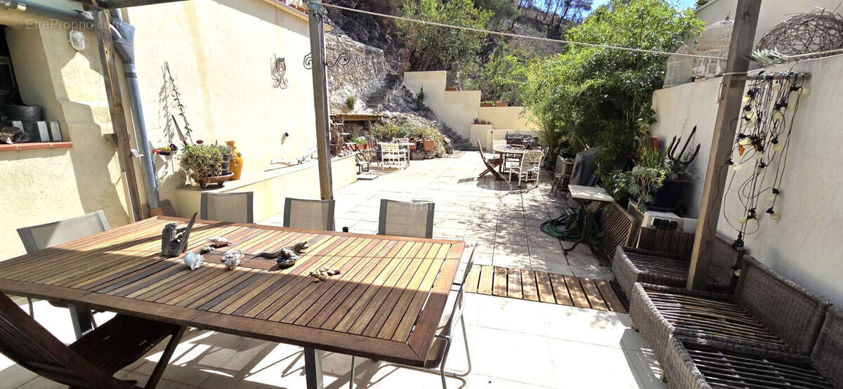 Maison à MARSEILLE-16E