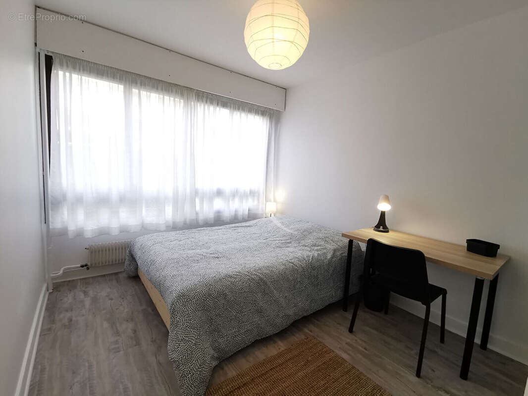 Appartement à LES ULIS