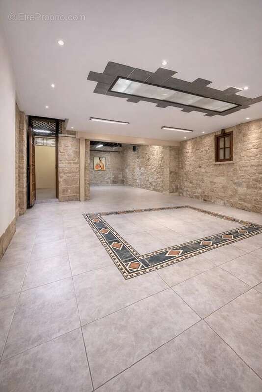 Appartement à PARIS-10E