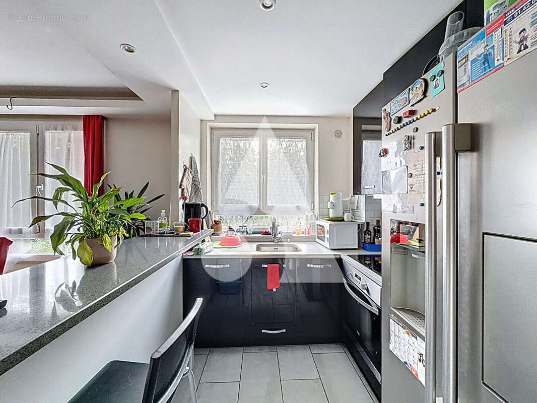 Appartement à RUEIL-MALMAISON