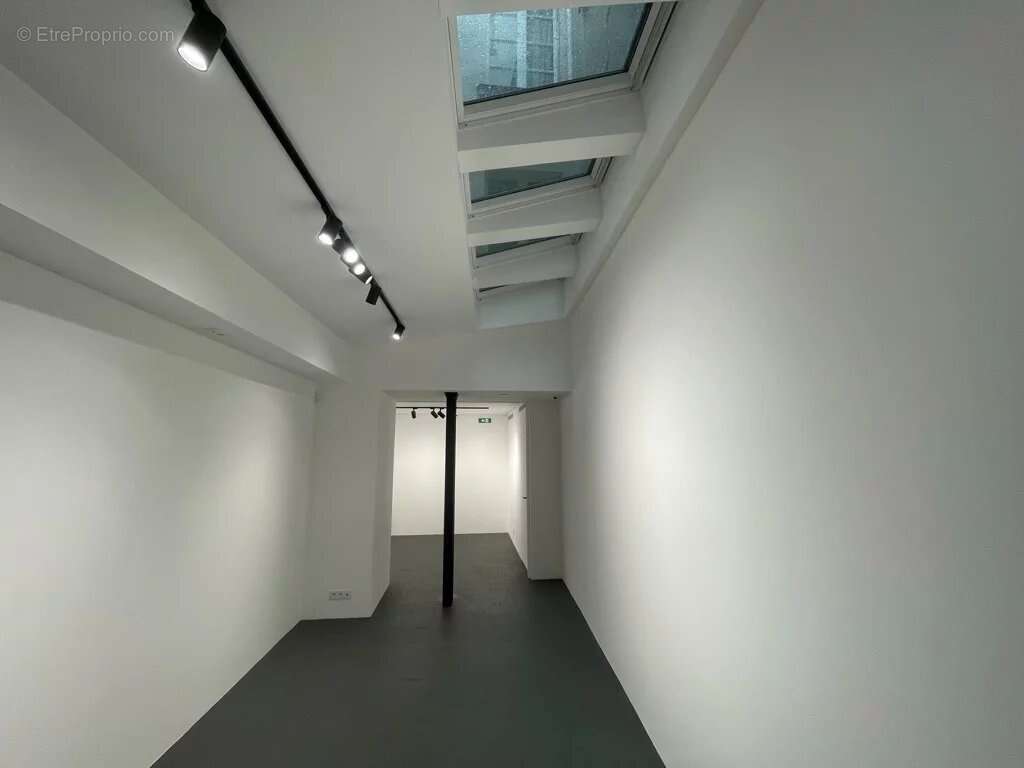 Commerce à PARIS-3E