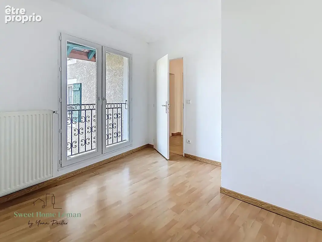 VEIGY - Maison de village de 5 chambres - photo 14