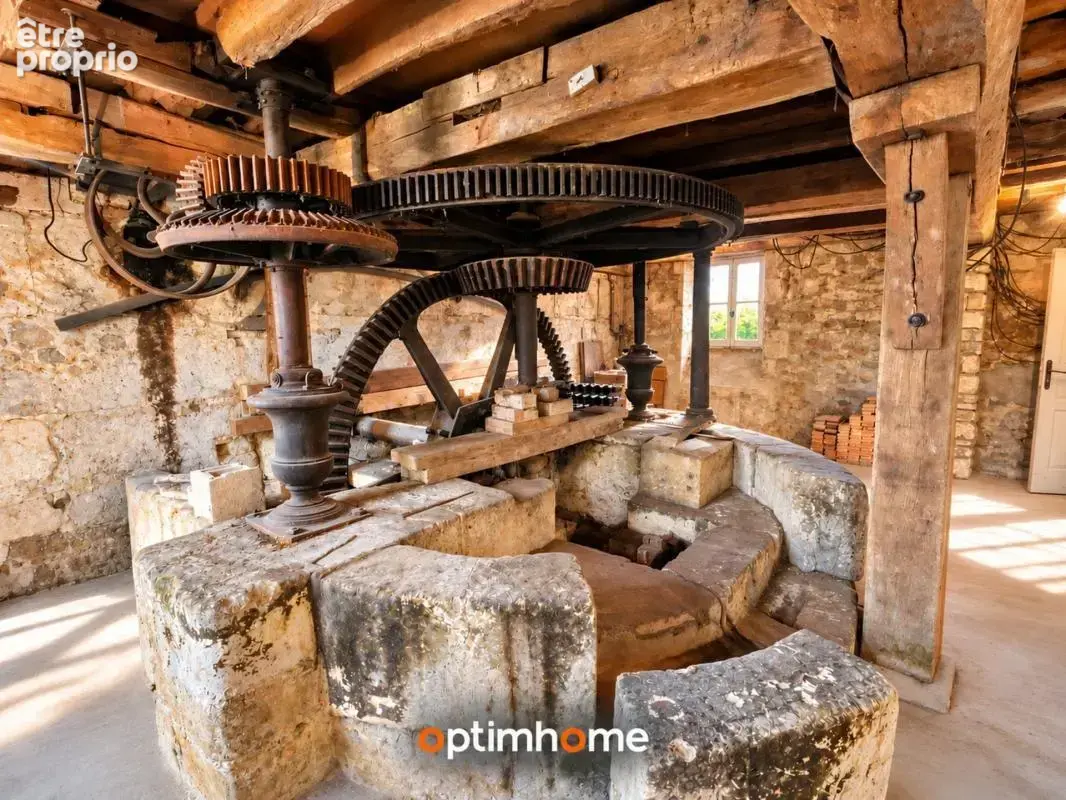 Moulin du XIIIe siècle – 600 m² – 20 couchages – Fort potentiel gîtes / événementiel – 1h de Paris - photo 22