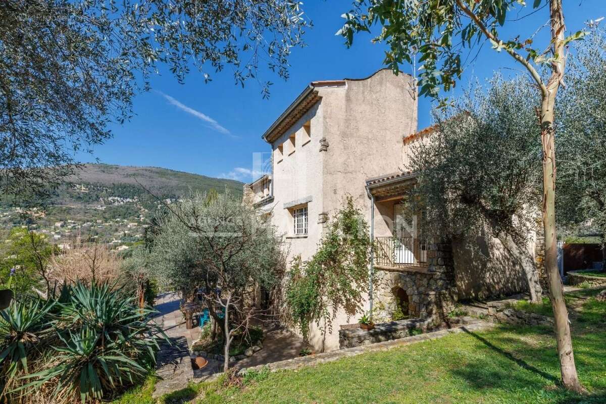 Maison à GRASSE