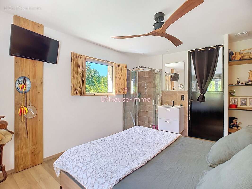 Maison à ROQUEVAIRE