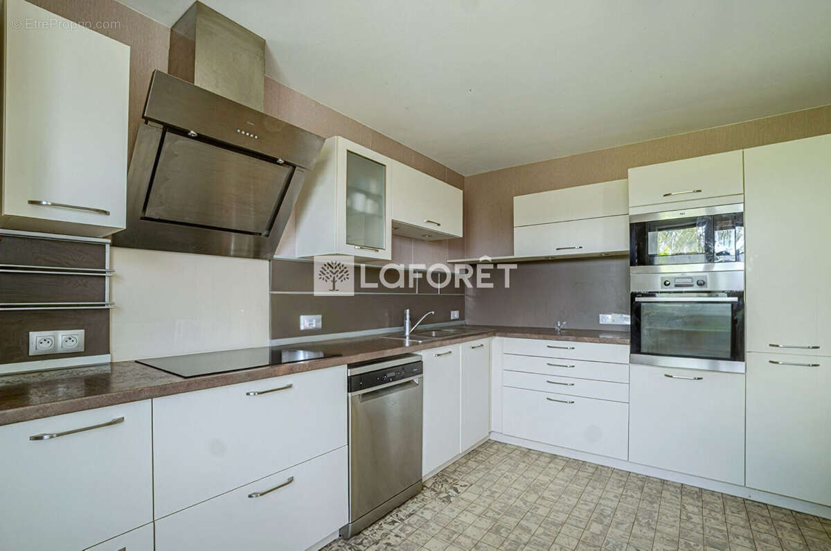 Maison Viriat 6 pièces 140m2 - photo 8