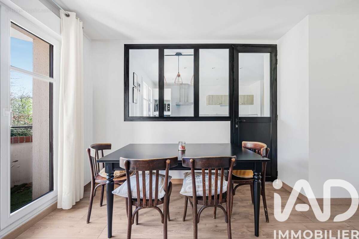 Photo 3 - Appartement à NOISY-LE-GRAND