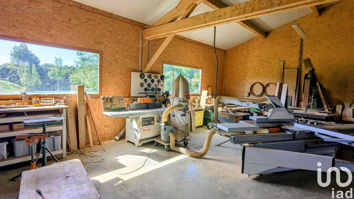 Photo 4 - Commerce à ALLEX