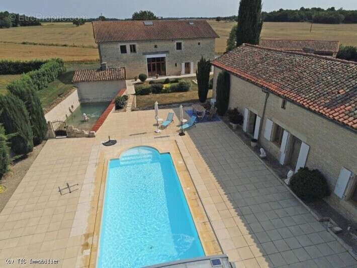 Maison à BLANZAY