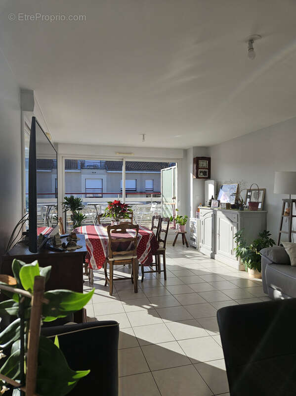 Appartement à SAINT-SEBASTIEN-SUR-LOIRE