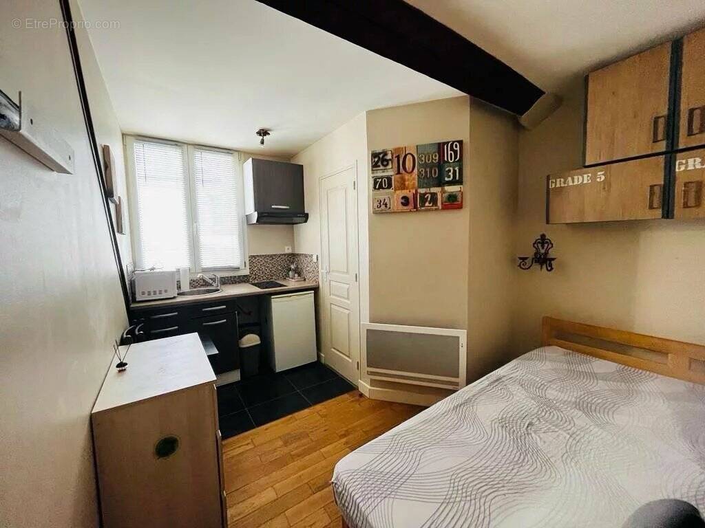 Appartement à PARIS-11E