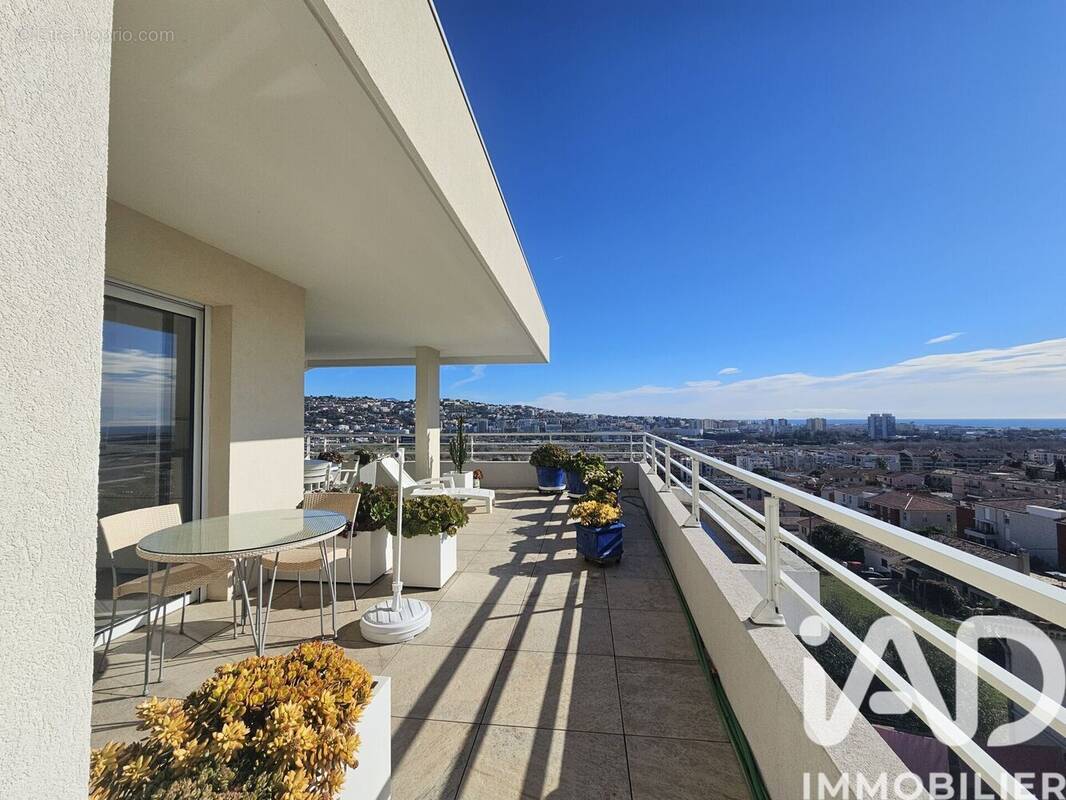 Photo 1 - Appartement à SAINT-LAURENT-DU-VAR