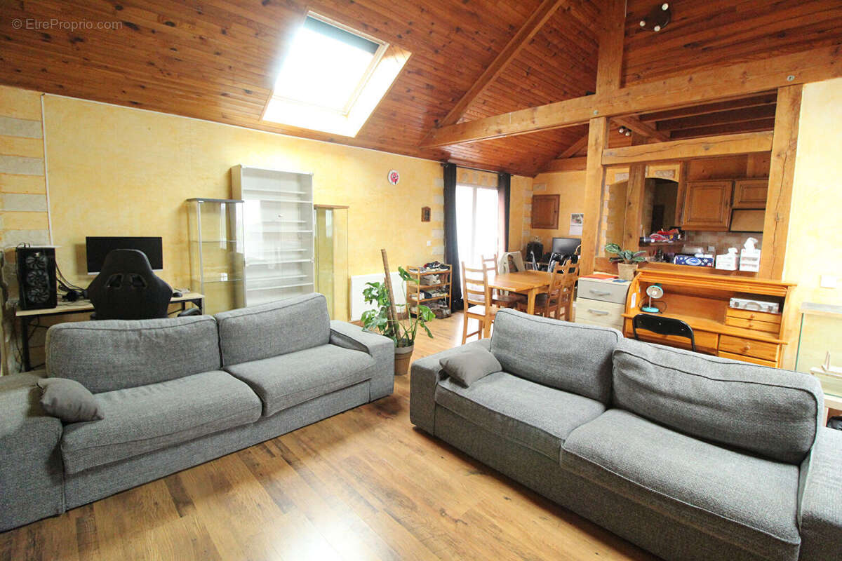 Maison à MAILLEBOIS