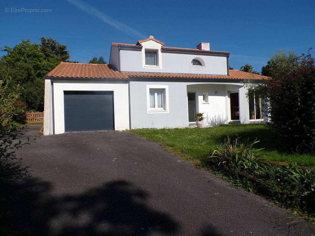 Maison à SAINT-MICHEL-CHEF-CHEF
