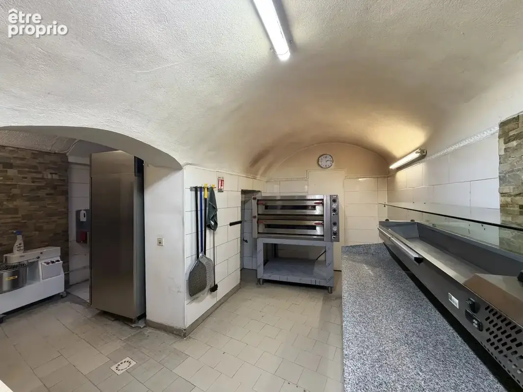 Escarene - local commercial - photo 5