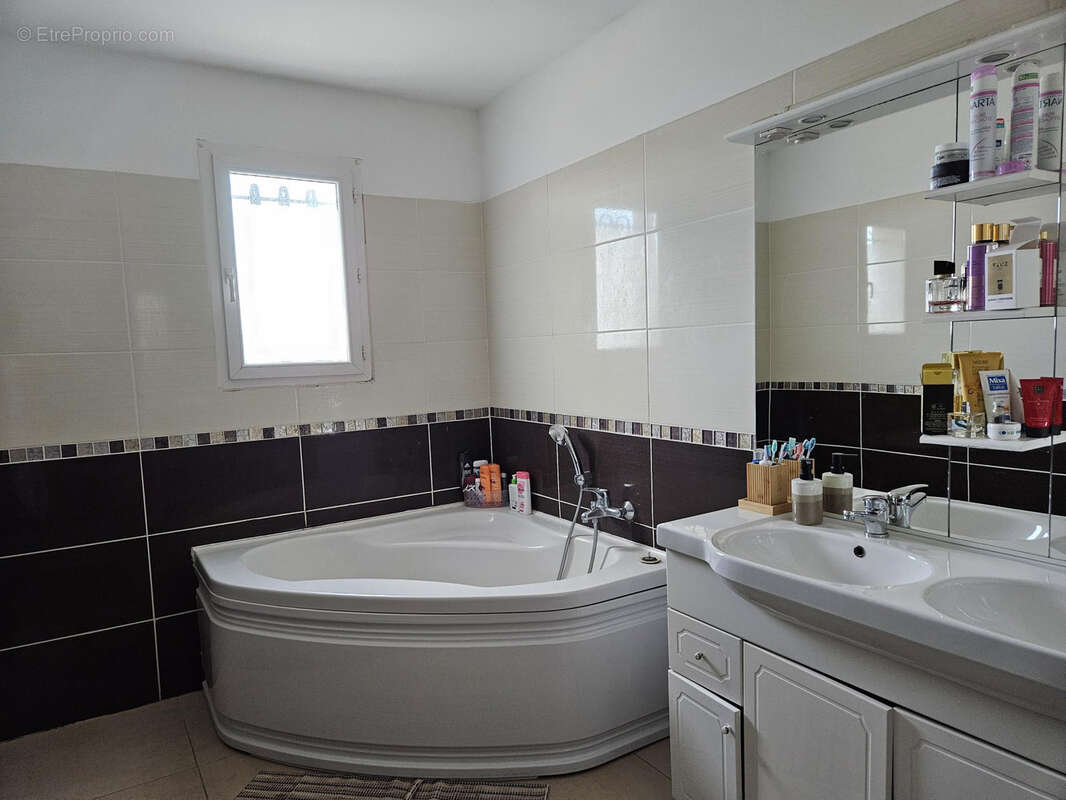 Appartement à PIOLENC