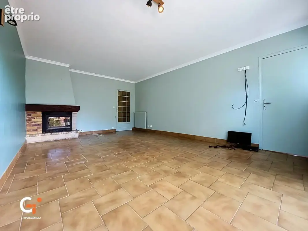 Saint-Étienne-du-Rouvray - Maison 5 pièces 99,55 m² - photo 4