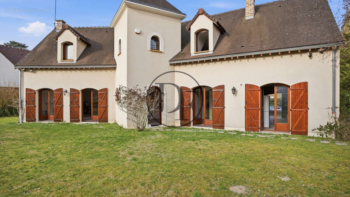 Maison à BOIS-LE-ROI