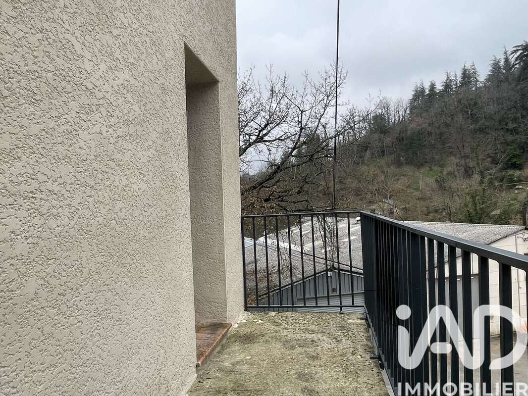 Photo 2 - Maison à CUXAC-CABARDES