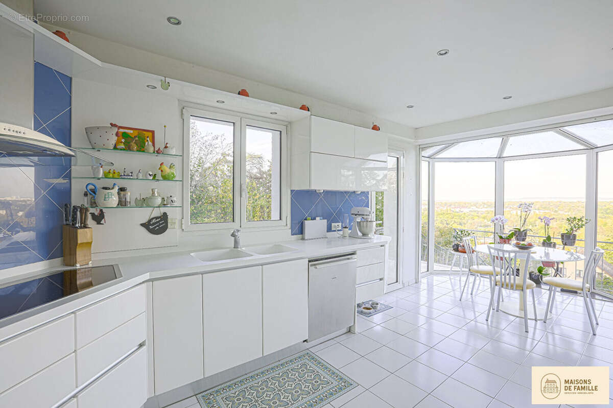 Maison à LOUVECIENNES