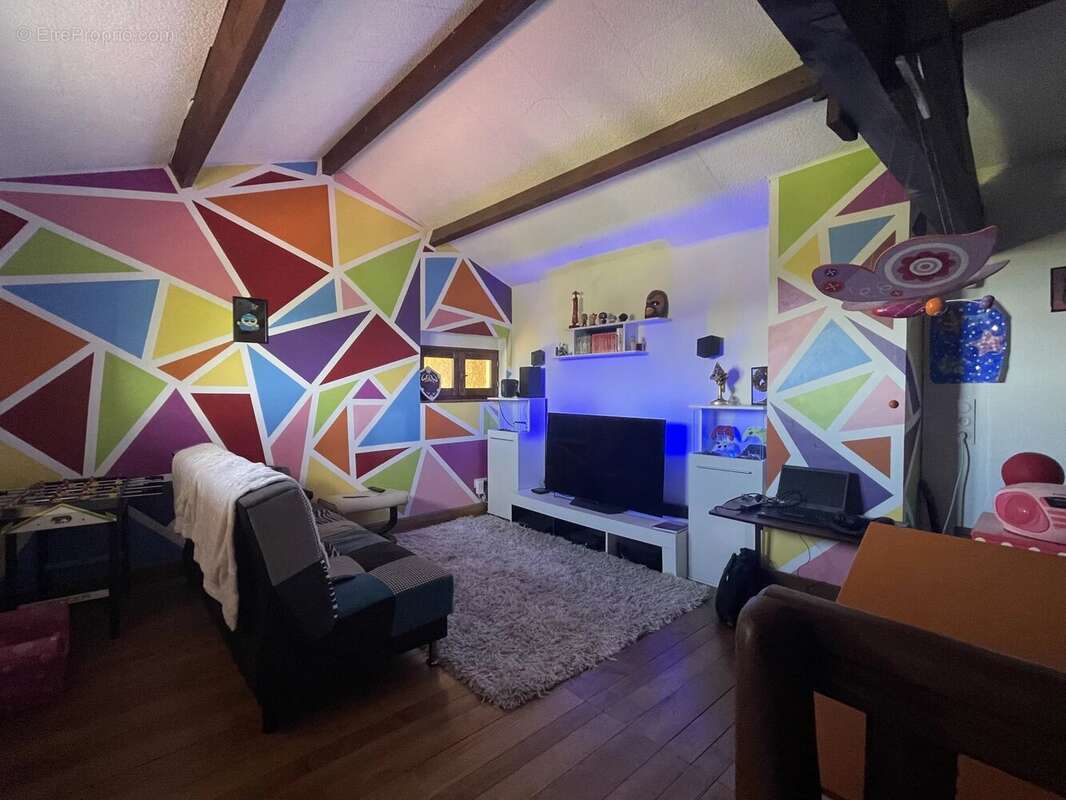 Maison à SAINT-JEAN-POUTGE