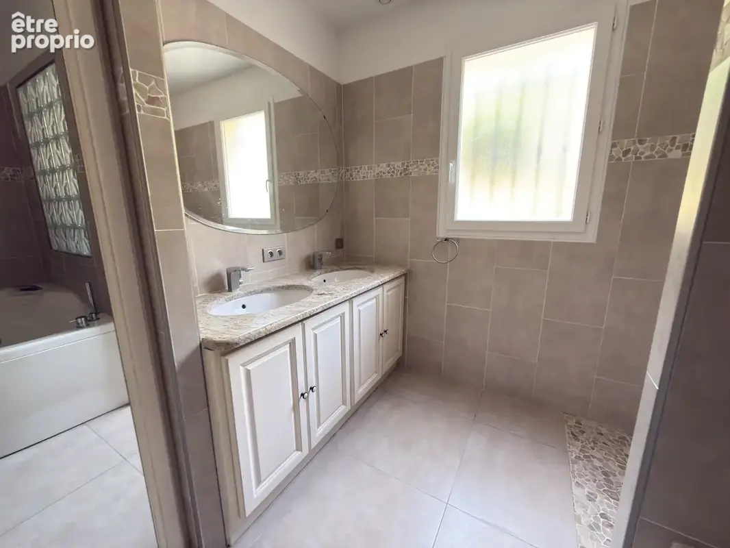 Caveirac (30820)   Villa contemporaine 164 m2   Piscine   4 chambres   Vue Vaunage - photo 15