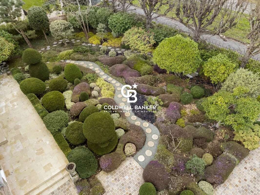 Maison à LE VESINET