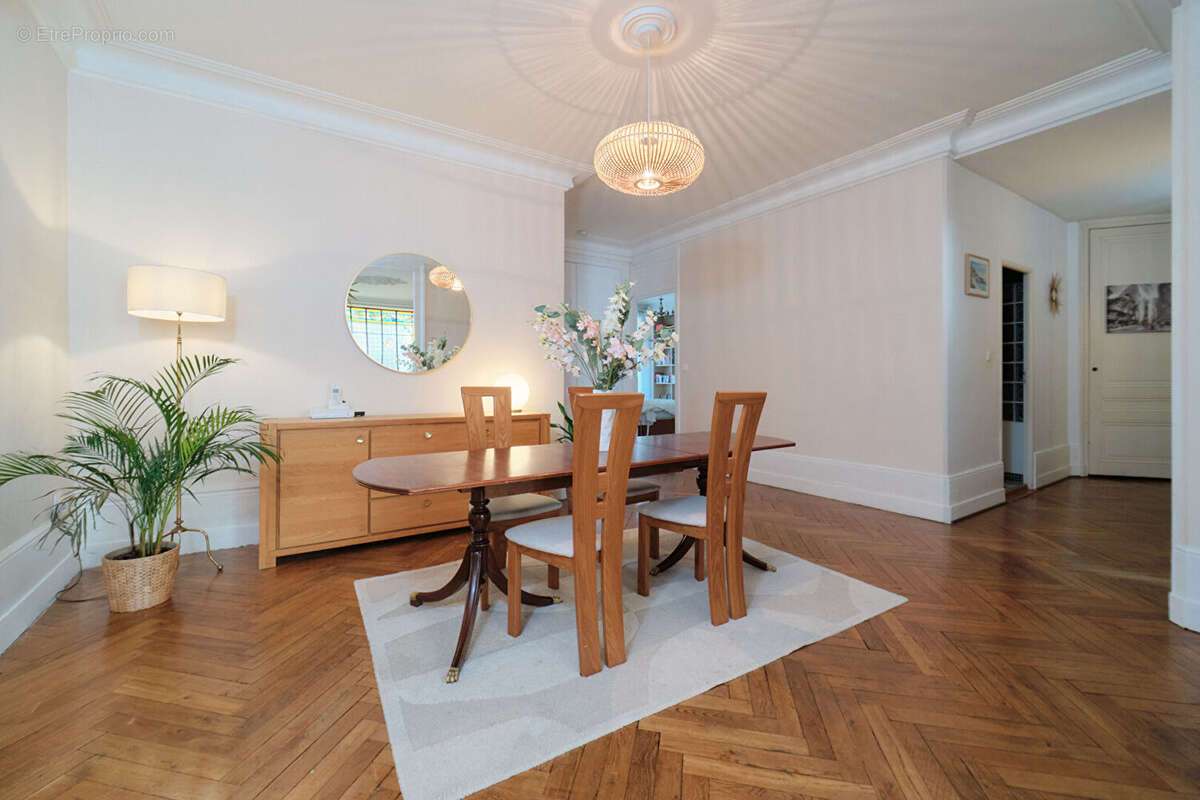 Appartement à LYON-1E