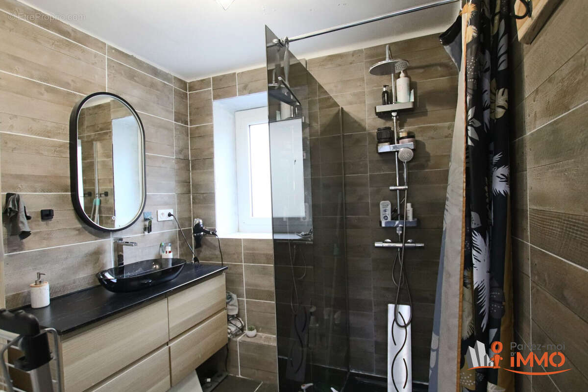 Maison à SAINT-SORLIN-EN-BUGEY