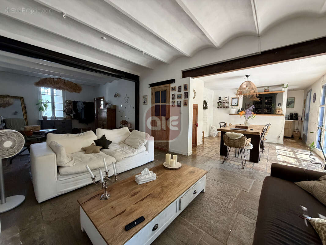 Maison à PRADES-LE-LEZ