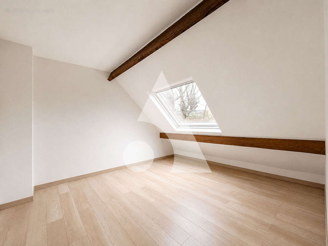 Maison à LA FRETTE-SUR-SEINE