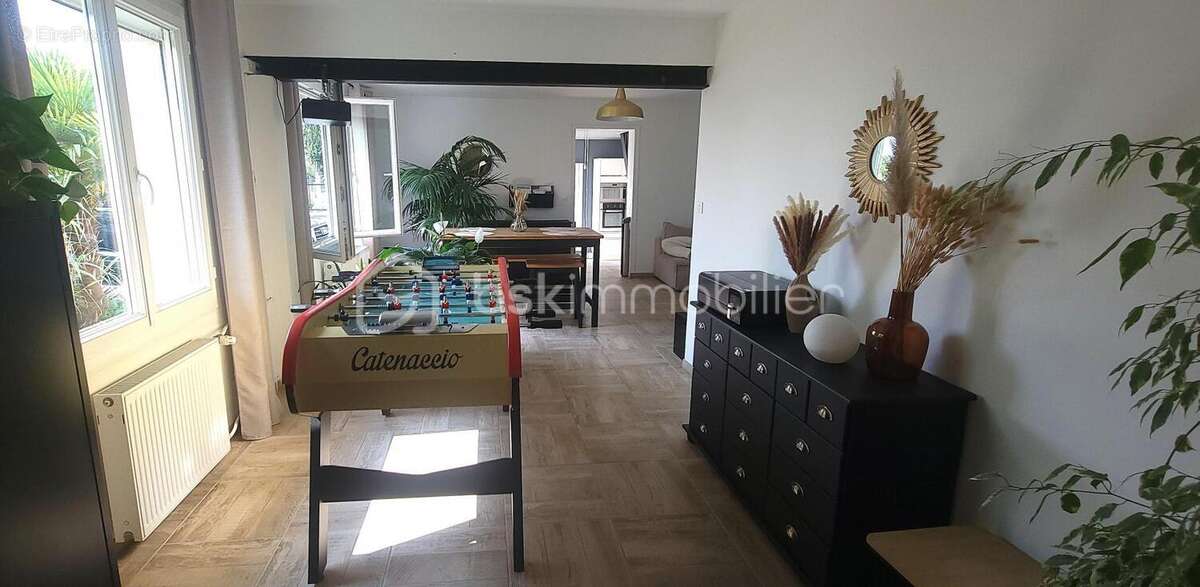 Maison à SAINT-LEU-D&#039;ESSERENT