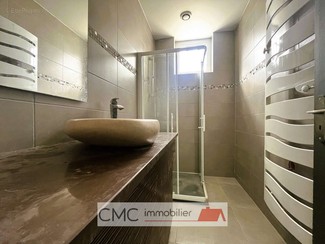 Maison 130 m² à Luisant  - photo 5